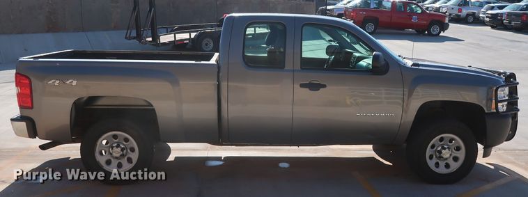 image for item DH3655 2012 Chevrolet Silverado 1500 Ext. Cab pickup truck
