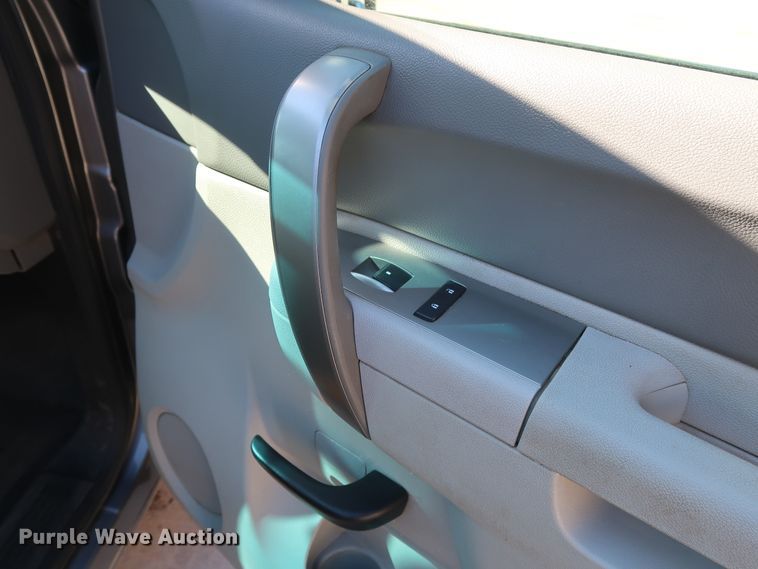 image for item DH3655 2012 Chevrolet Silverado 1500 Ext. Cab pickup truck