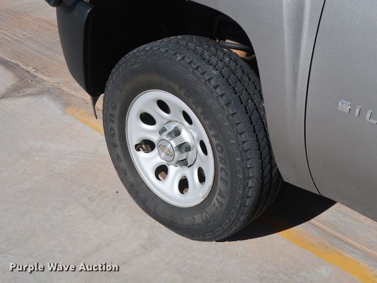 image for item DH3655 2012 Chevrolet Silverado 1500 Ext. Cab pickup truck