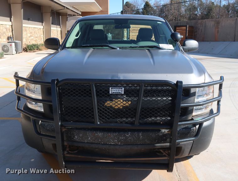 image for item DH3657 2013 Chevrolet Silverado 1500 Ext. Cab pickup truck