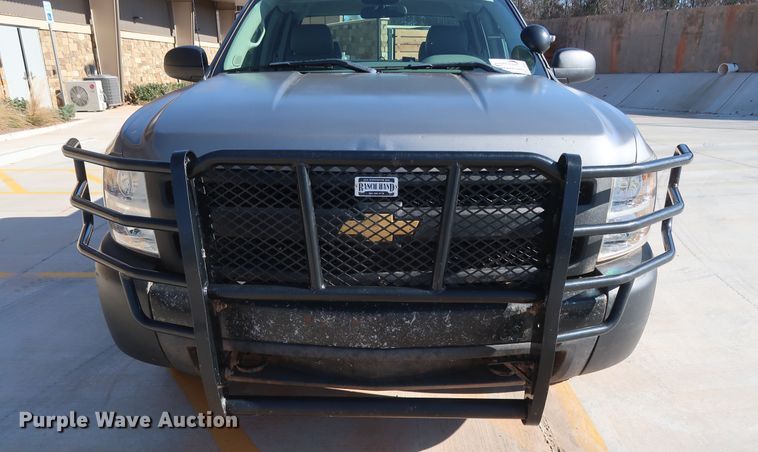 image for item DH3657 2013 Chevrolet Silverado 1500 Ext. Cab pickup truck