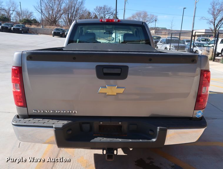 image for item DH3657 2013 Chevrolet Silverado 1500 Ext. Cab pickup truck