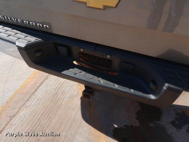 image for item DH3657 2013 Chevrolet Silverado 1500 Ext. Cab pickup truck