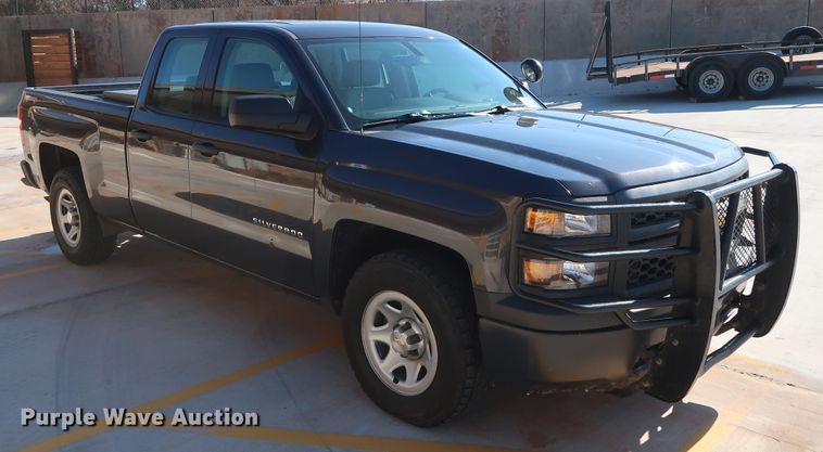 image for item DH3658 2015 Chevrolet Silverado 1500 Double Cab pickup truck