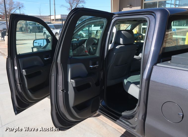 image for item DH3658 2015 Chevrolet Silverado 1500 Double Cab pickup truck