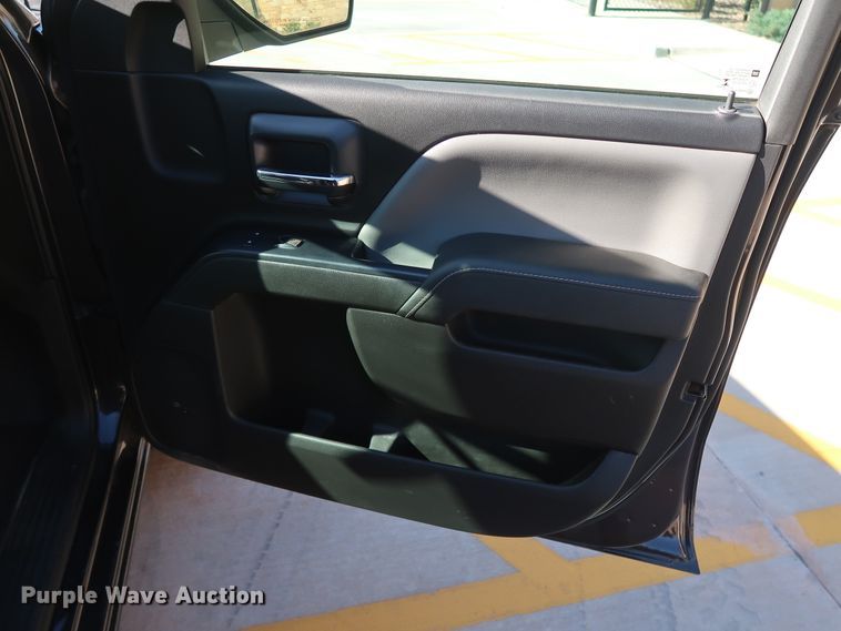 image for item DH3658 2015 Chevrolet Silverado 1500 Double Cab pickup truck