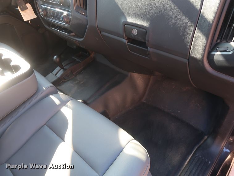 image for item DH3658 2015 Chevrolet Silverado 1500 Double Cab pickup truck