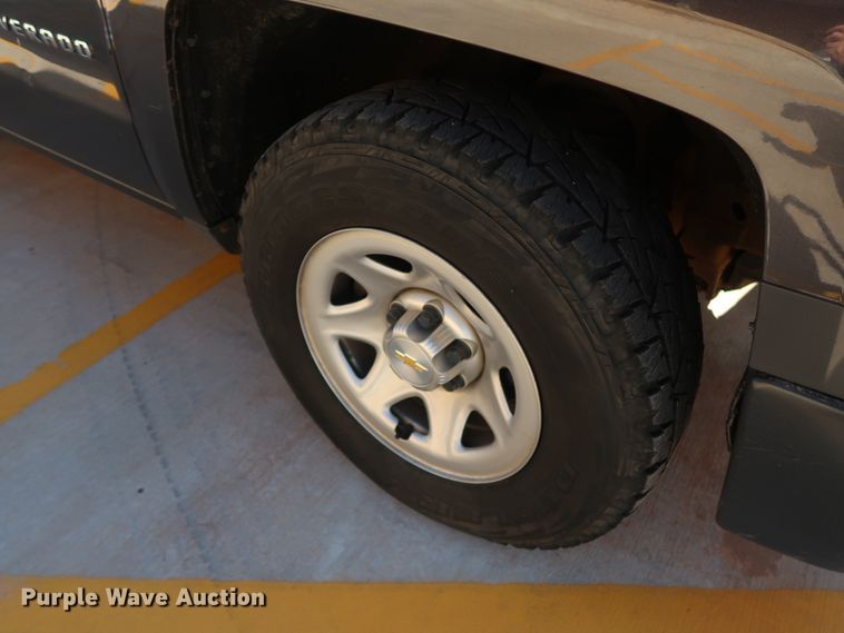 image for item DH3658 2015 Chevrolet Silverado 1500 Double Cab pickup truck