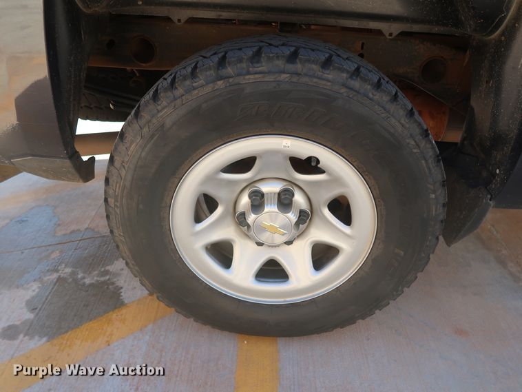 image for item DH3658 2015 Chevrolet Silverado 1500 Double Cab pickup truck