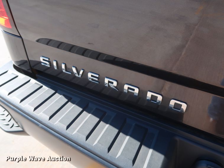 image for item DH3658 2015 Chevrolet Silverado 1500 Double Cab pickup truck