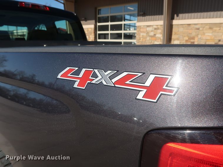 image for item DH3658 2015 Chevrolet Silverado 1500 Double Cab pickup truck