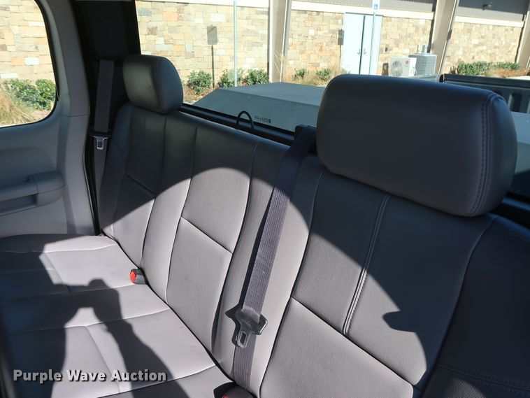 image for item DH3659 2013 Chevrolet Silverado 1500 Ext. Cab pickup truck