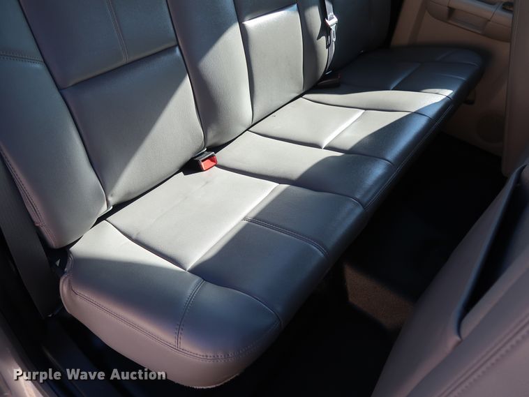 image for item DH3659 2013 Chevrolet Silverado 1500 Ext. Cab pickup truck