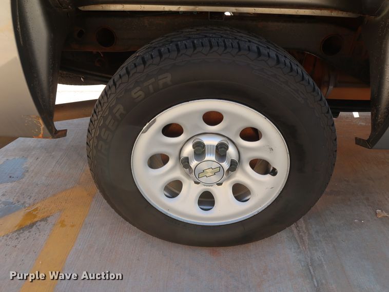 image for item DH3659 2013 Chevrolet Silverado 1500 Ext. Cab pickup truck