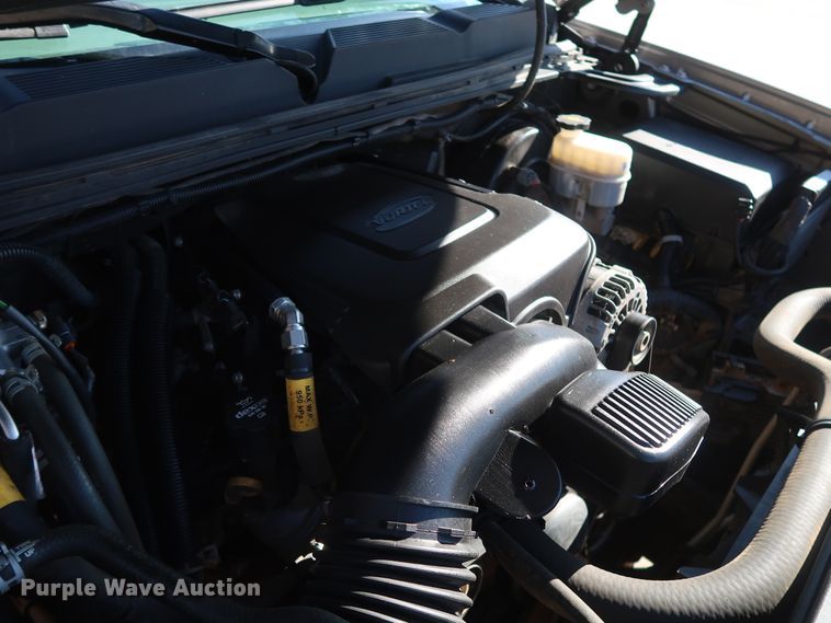 image for item DH3660 2013 Chevrolet Silverado 1500 Ext. Cab pickup truck