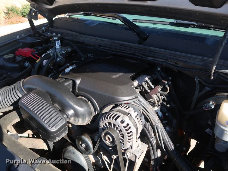 image for item DH3660 2013 Chevrolet Silverado 1500 Ext. Cab pickup truck