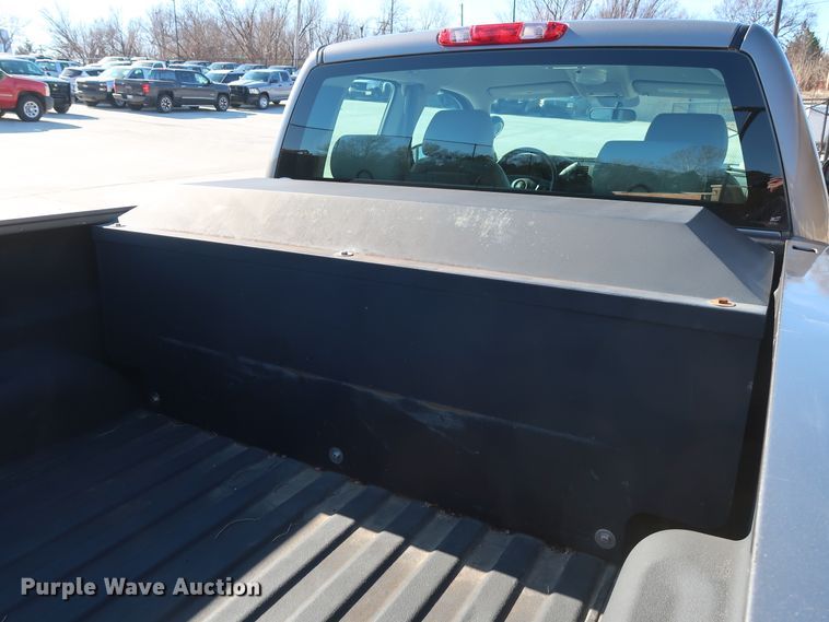 image for item DH3660 2013 Chevrolet Silverado 1500 Ext. Cab pickup truck