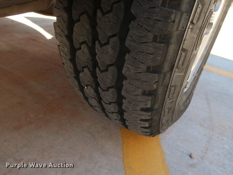 image for item DH3660 2013 Chevrolet Silverado 1500 Ext. Cab pickup truck