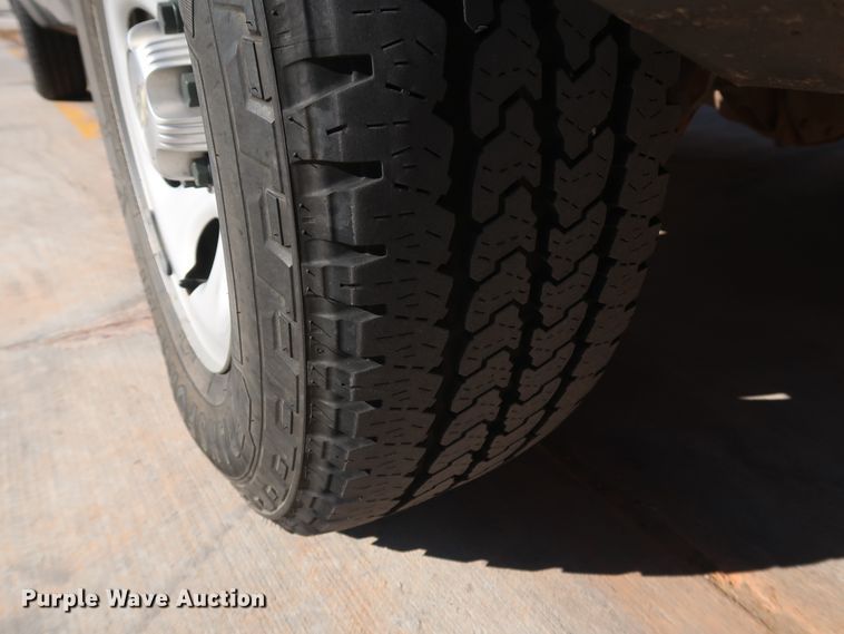 image for item DH3660 2013 Chevrolet Silverado 1500 Ext. Cab pickup truck