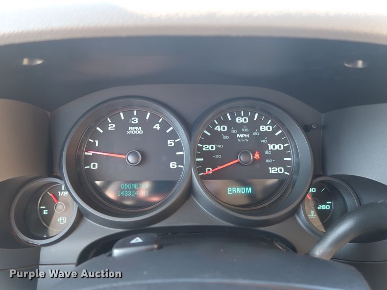 image for item DH3661 2011 Chevrolet Silverado 1500 Ext. Cab pickup truck