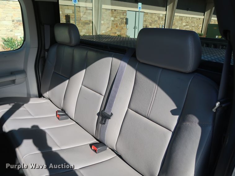 image for item DH3661 2011 Chevrolet Silverado 1500 Ext. Cab pickup truck