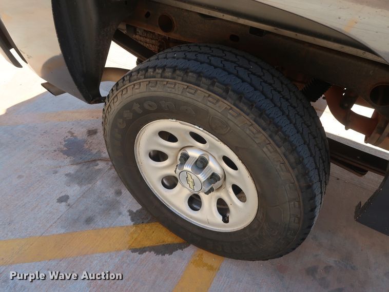 image for item DH3661 2011 Chevrolet Silverado 1500 Ext. Cab pickup truck