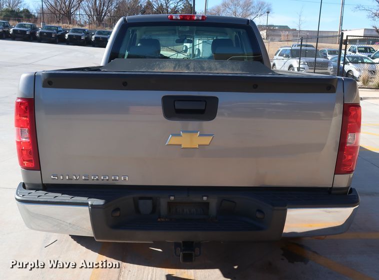 image for item DH3662 2013 Chevrolet Silverado 1500 Ext. Cab pickup truck