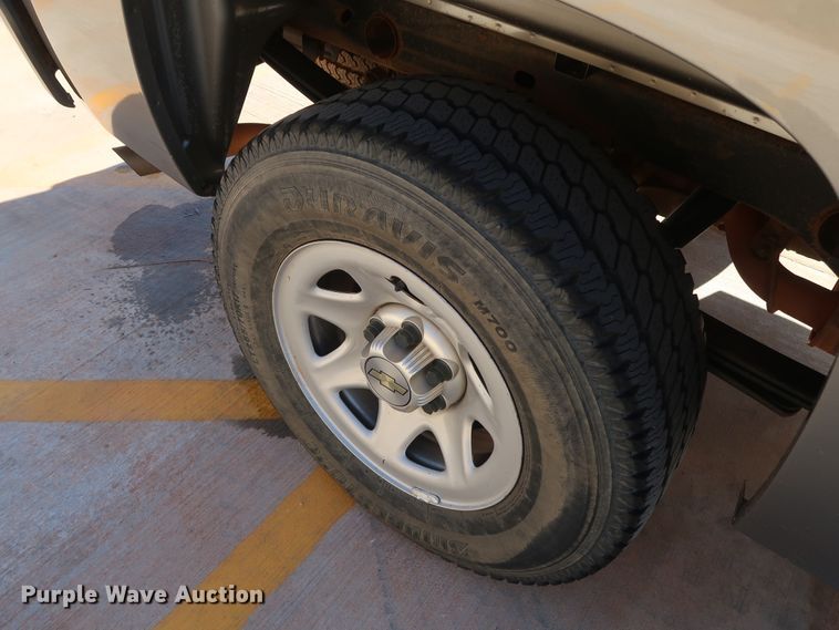 image for item DH3662 2013 Chevrolet Silverado 1500 Ext. Cab pickup truck