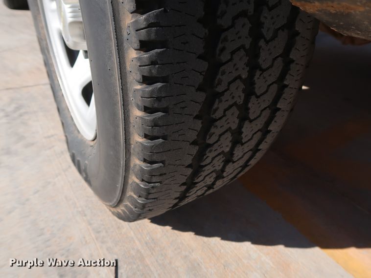 image for item DH3662 2013 Chevrolet Silverado 1500 Ext. Cab pickup truck