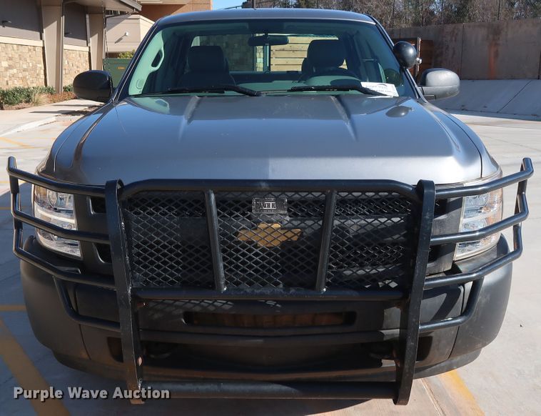 image for item DH3663 2013 Chevrolet Silverado 1500 Ext. Cab pickup truck