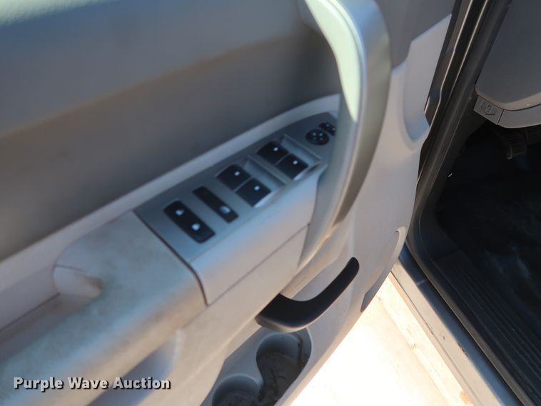 image for item DH3663 2013 Chevrolet Silverado 1500 Ext. Cab pickup truck