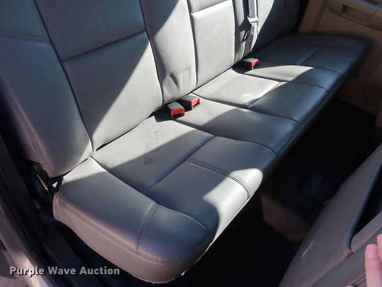 image for item DH3663 2013 Chevrolet Silverado 1500 Ext. Cab pickup truck