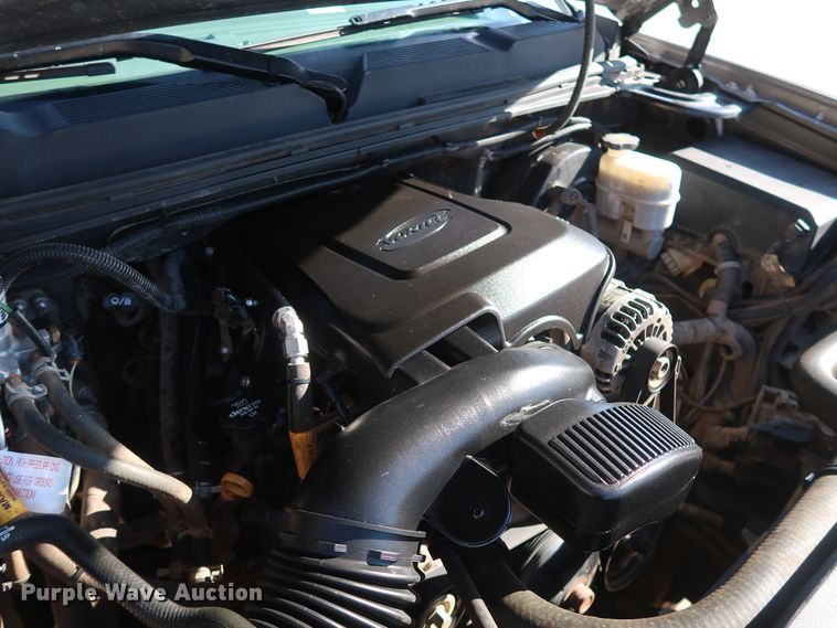 image for item DH3663 2013 Chevrolet Silverado 1500 Ext. Cab pickup truck