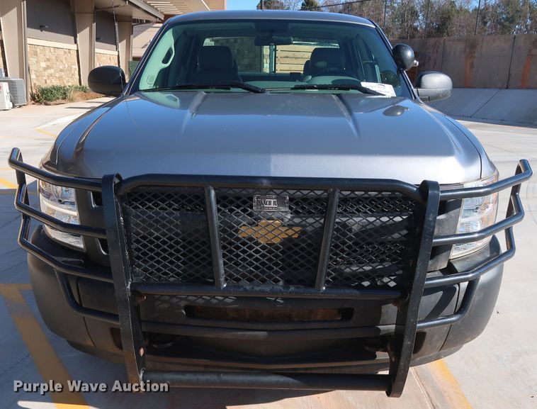 image for item DH3663 2013 Chevrolet Silverado 1500 Ext. Cab pickup truck