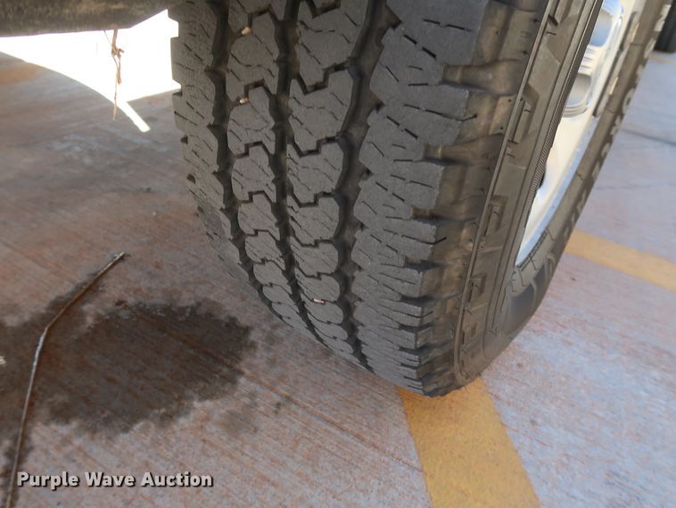 image for item DH3663 2013 Chevrolet Silverado 1500 Ext. Cab pickup truck