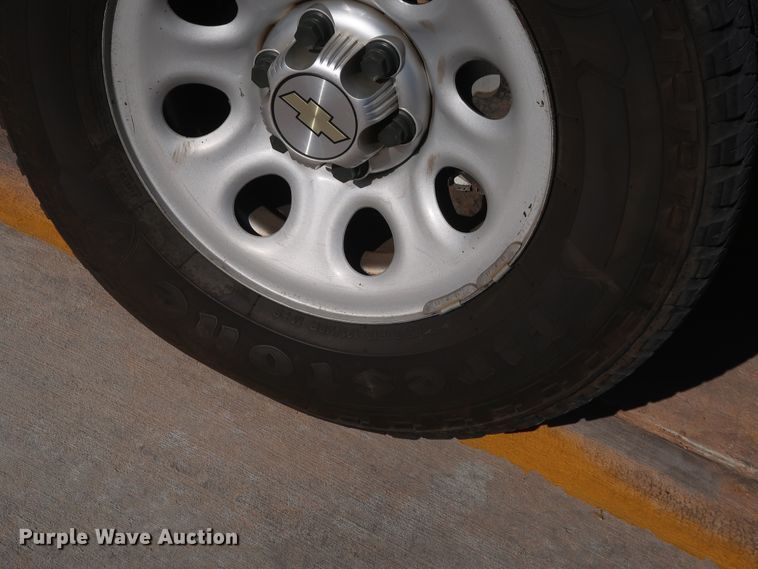 image for item DH3663 2013 Chevrolet Silverado 1500 Ext. Cab pickup truck