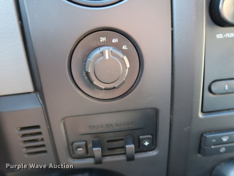 image for item DH3665 2011 Ford F150 SuperCab pickup truck