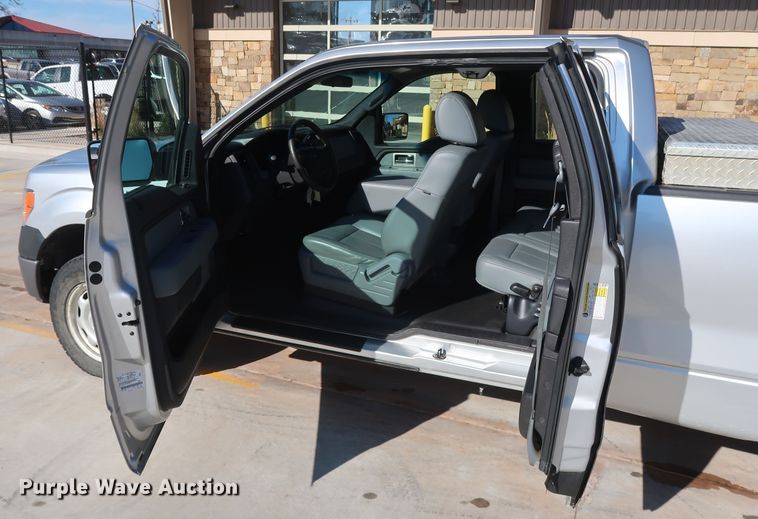 image for item DH3665 2011 Ford F150 SuperCab pickup truck