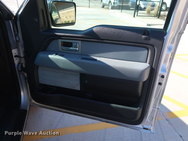 image for item DH3665 2011 Ford F150 SuperCab pickup truck