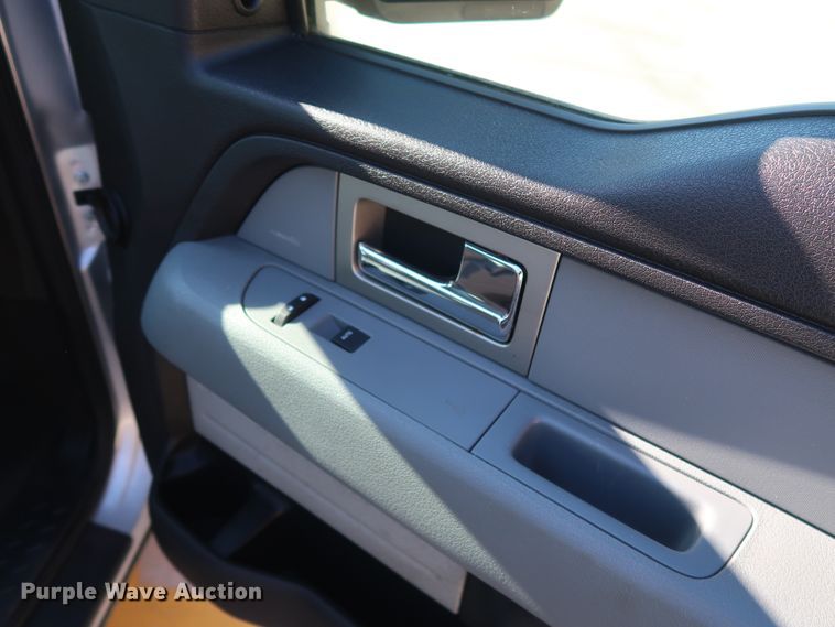 image for item DH3665 2011 Ford F150 SuperCab pickup truck