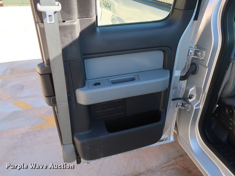 image for item DH3665 2011 Ford F150 SuperCab pickup truck