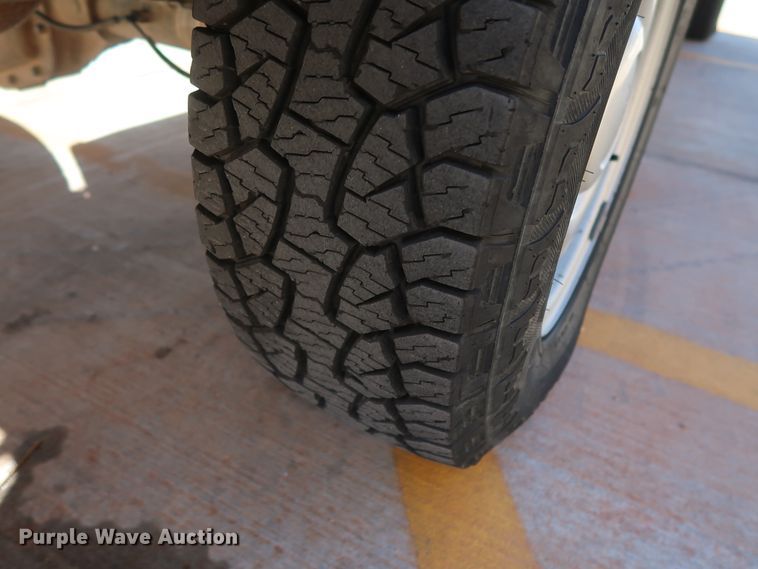 image for item DH3665 2011 Ford F150 SuperCab pickup truck