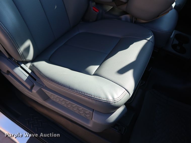 image for item DH3666 2012 Ford F150 SuperCrew pickup truck