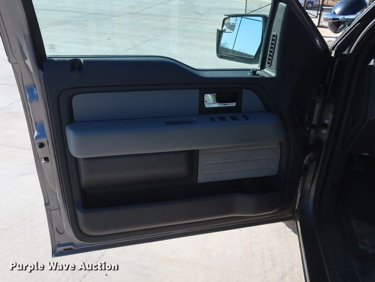 image for item DH3667 2014 Ford F150 SuperCab pickup truck