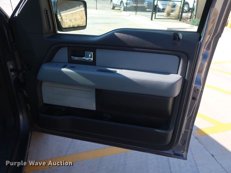 image for item DH3667 2014 Ford F150 SuperCab pickup truck