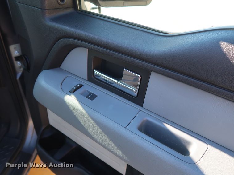 image for item DH3667 2014 Ford F150 SuperCab pickup truck