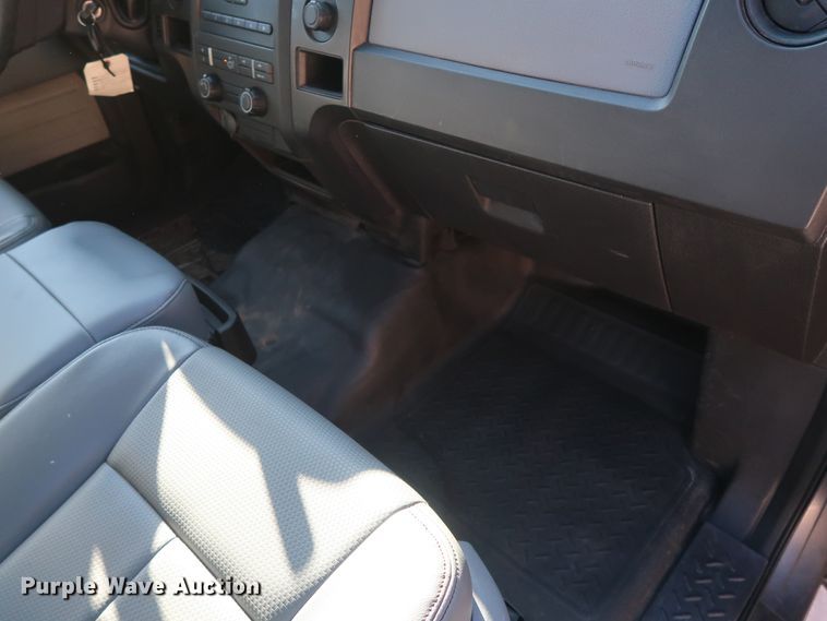 image for item DH3667 2014 Ford F150 SuperCab pickup truck