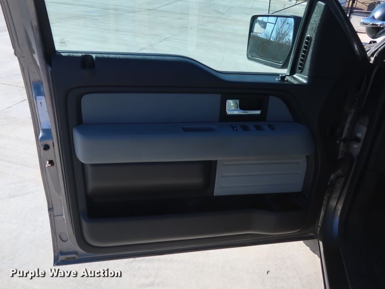 image for item DH3668 2014 Ford F150 SuperCab pickup truck