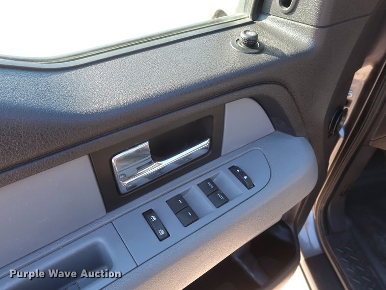 image for item DH3668 2014 Ford F150 SuperCab pickup truck