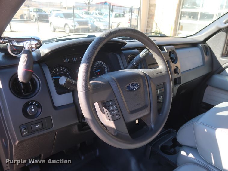 image for item DH3668 2014 Ford F150 SuperCab pickup truck